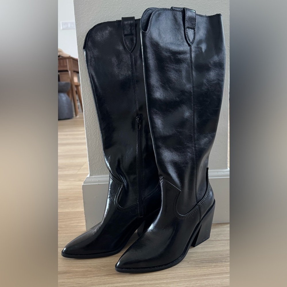 BRAND NEW - STEVEN - knee high western boots